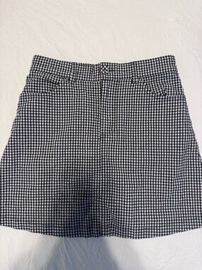 Brandy Melville Black and White Gingham Mini Skirt